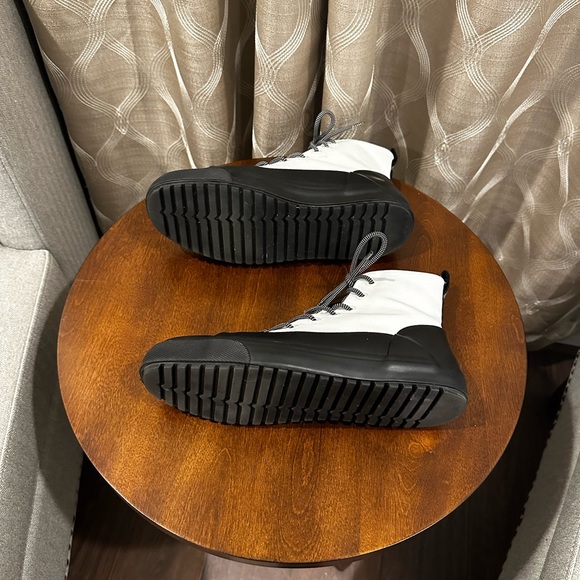 Hunter Target Unisex Canvas High Top Boots - Picture 6 of 8